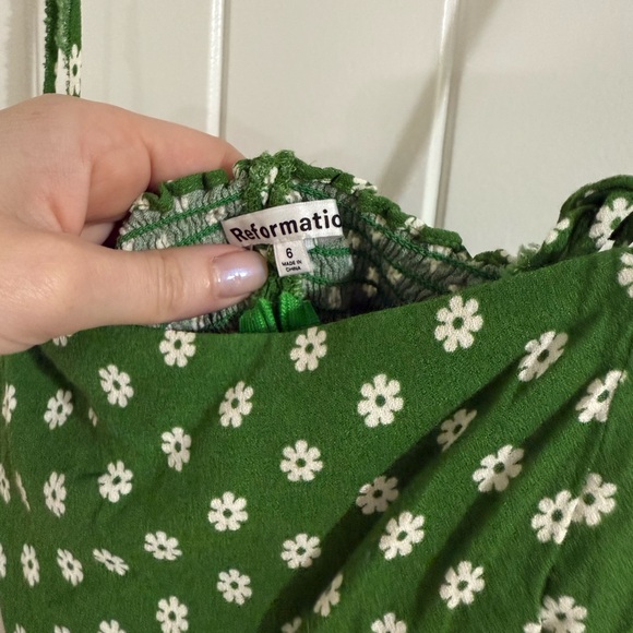 Reformation Green Fitted Crop Tank Top - Picture 3 of 5